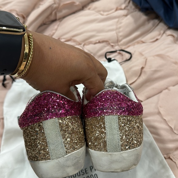 Golden Goose Super Star Low Top Sneaker - Picture 4 of 12